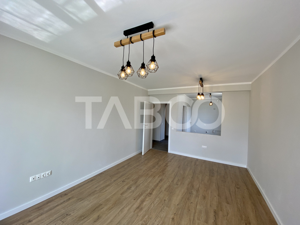 Apartament spatios cu 3 camere 2 bai si terasa de 15 mp - COMISION 0%