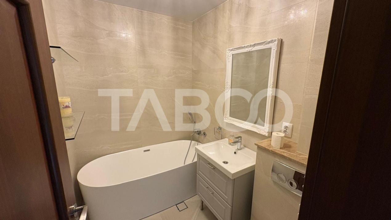 Apartament spatios de inchiriat 110 mpu in zona Strand