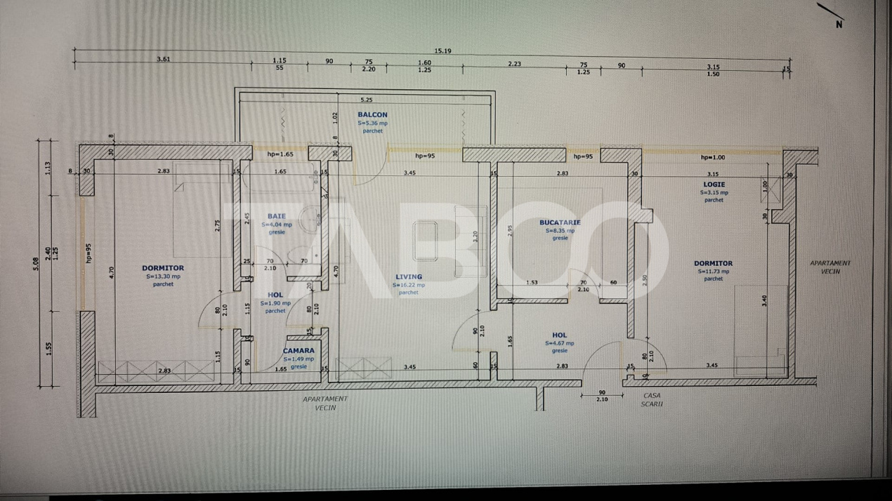 Apartament spatios de vanzare cu 3 camere balcon zona Rahovei