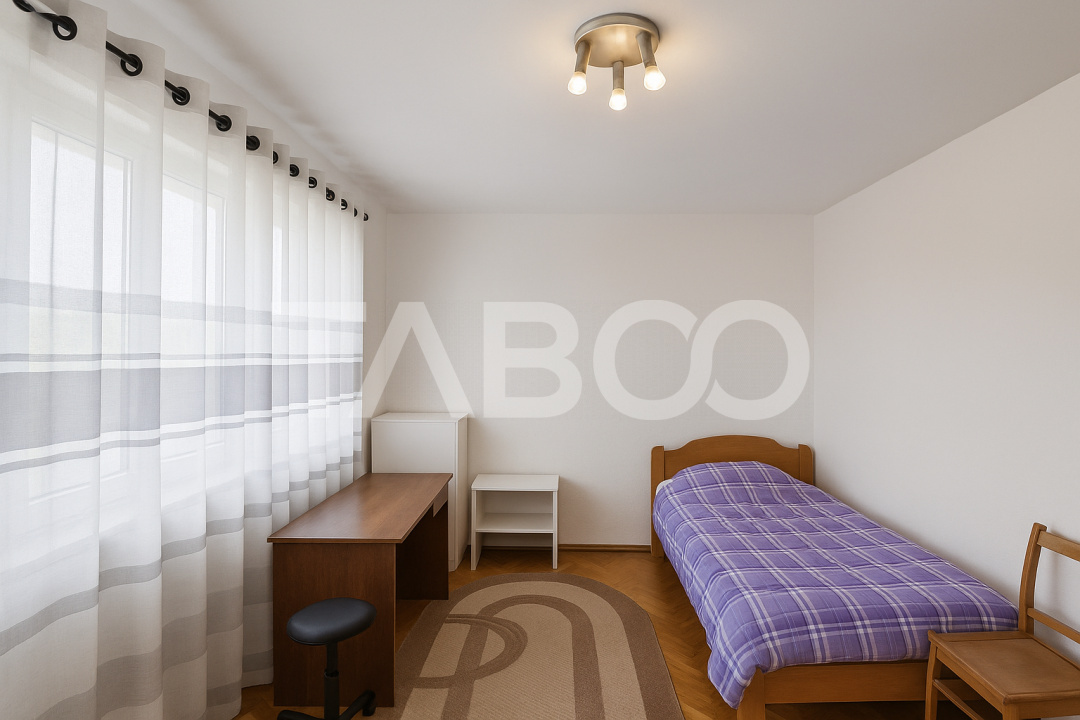 Apartament spatios de vanzare cu 3 camere balcon zona Rahovei