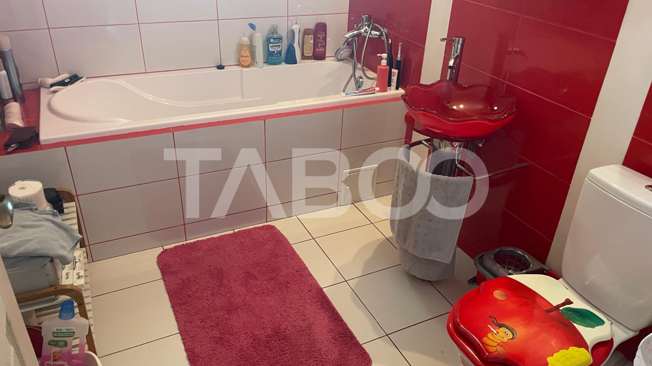 Apartament spatios de vanzare cu terasa si gratar in Arhitectilor