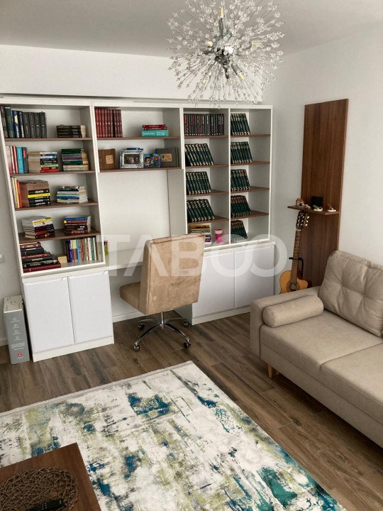 Apartament spatios decomandat 3 camere de inchiriat in Turnisor
