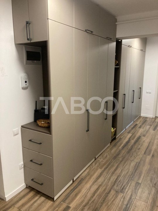 Apartament spatios decomandat 3 camere de inchiriat in Turnisor