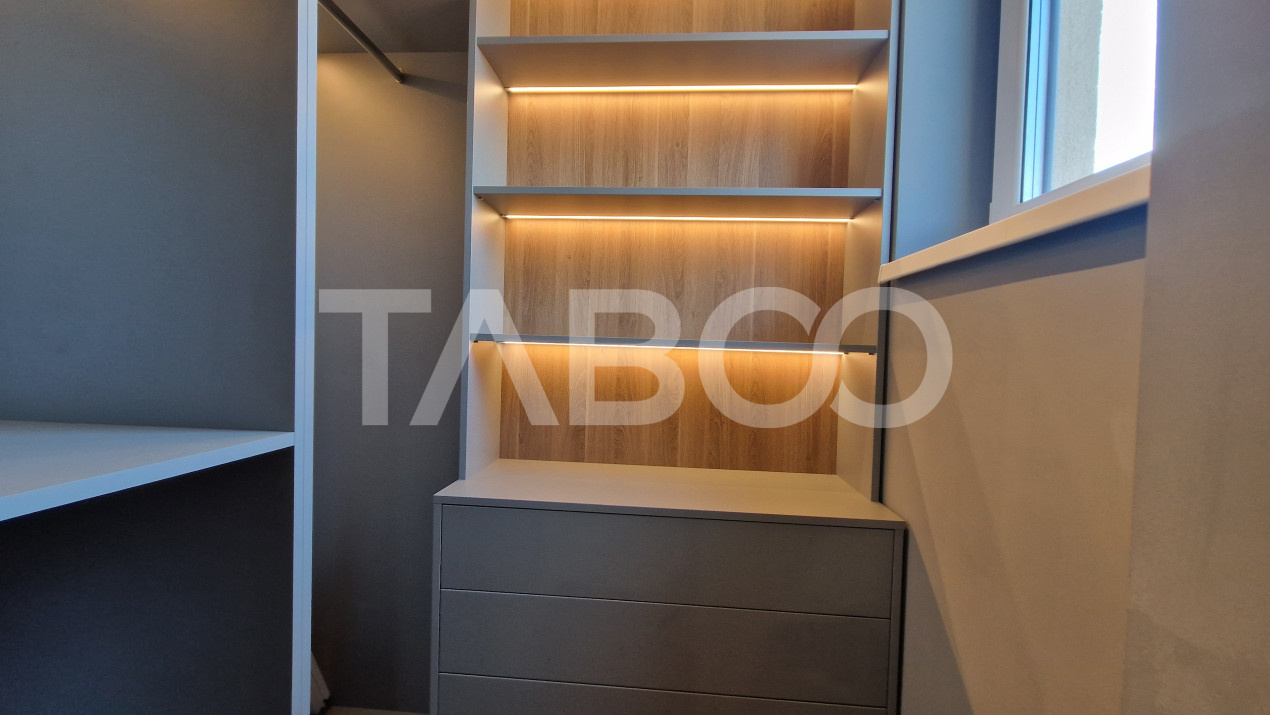 Apartament superb la prima inchiriere 3 camere 2 bai lift si 2 parcari
