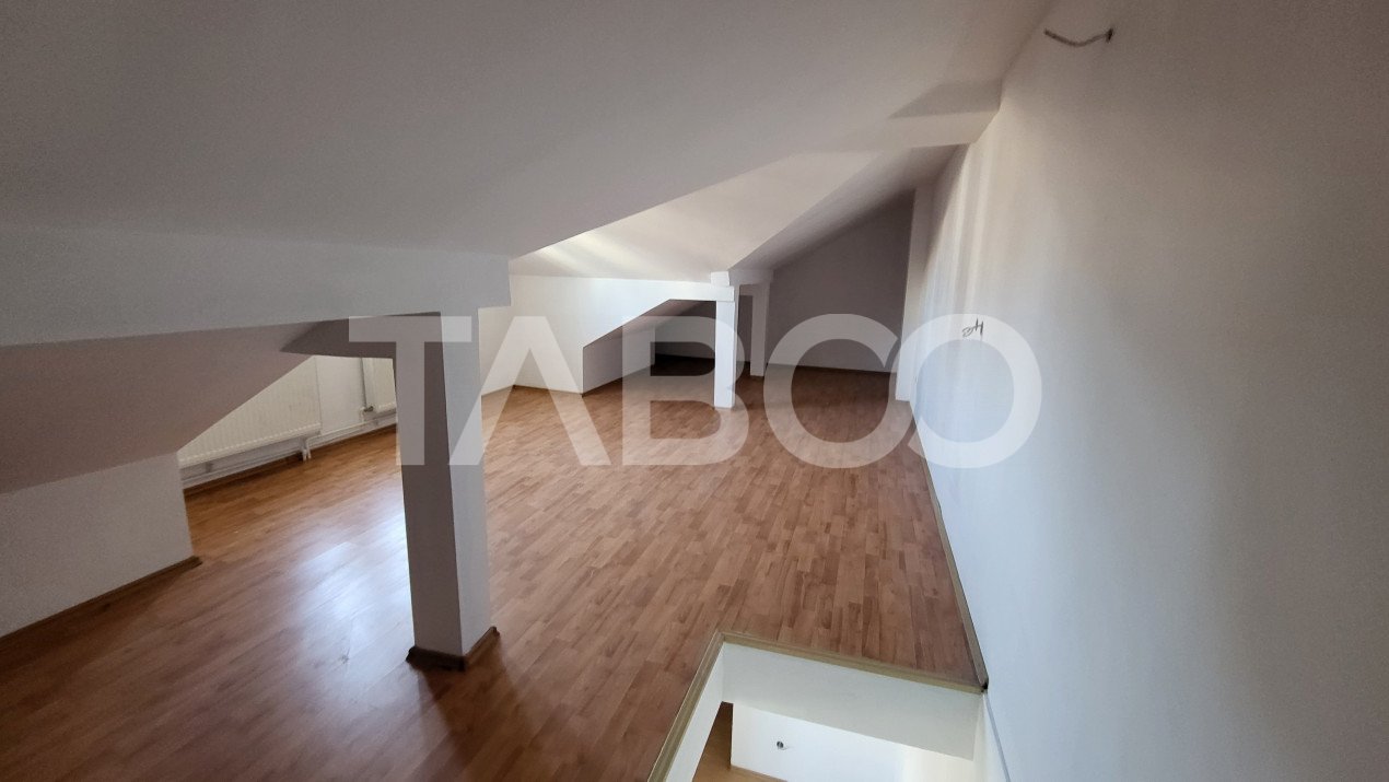 Apartament tip mansarda de vanzare 69 mpu zona Rahovei din Sibiu