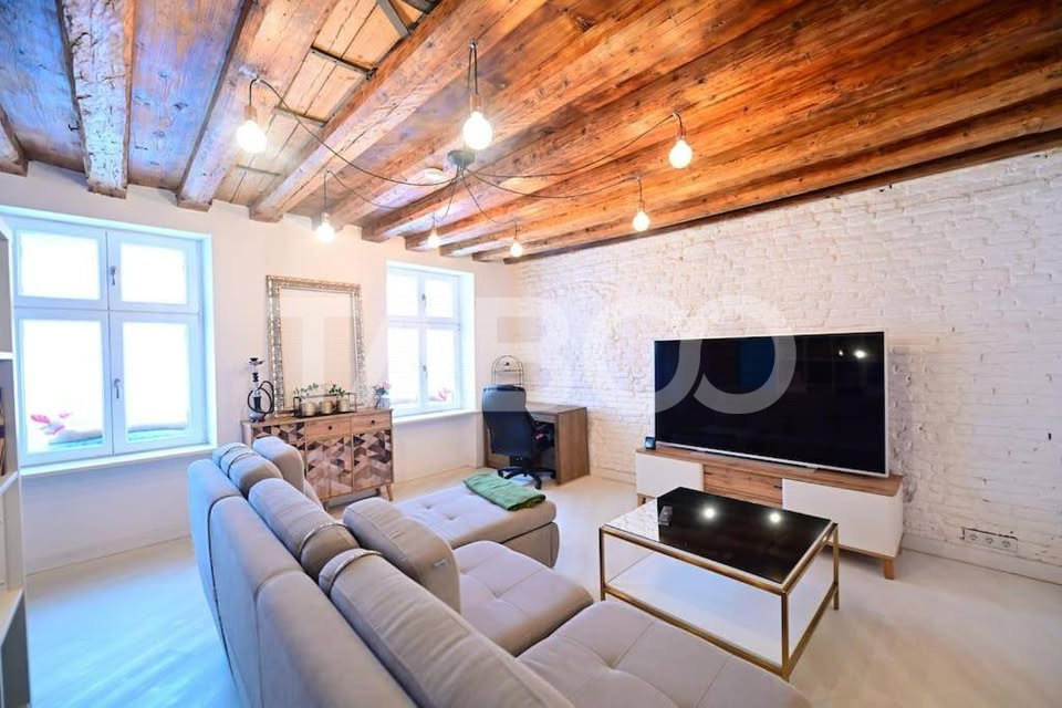 Apartament ultrafinisat de vanzare 2 camere Centrul Istoric din Sibiu in Sibiu - Tribunei