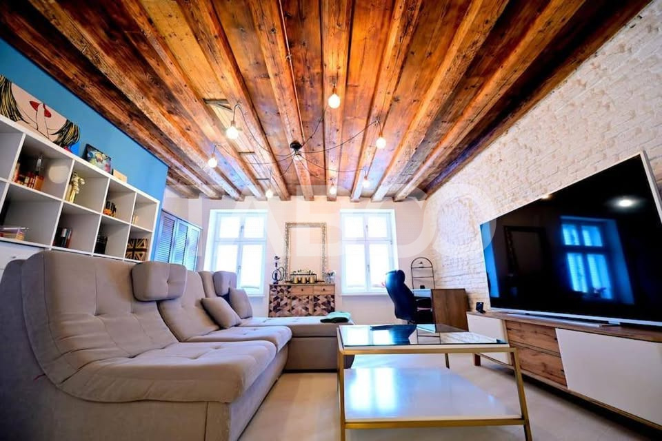 Apartament ultrafinisat de vanzare 2 camere Centrul Istoric din Sibiu
