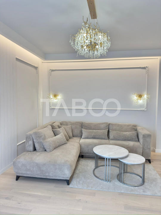 Apartament ultrafinisat tip penthouse de vanzare cu 3 camere Floresti in Floresti - Sesul de Sus