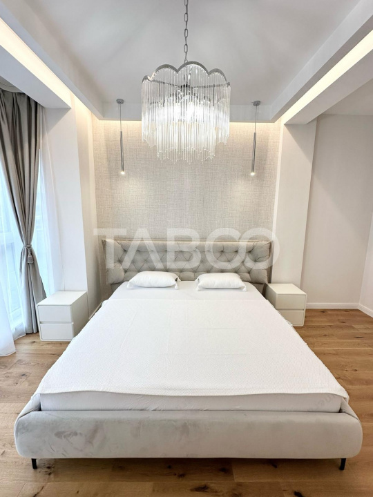 Apartamnent ultramodern cu 3 camere de tip penthouse in Floresti