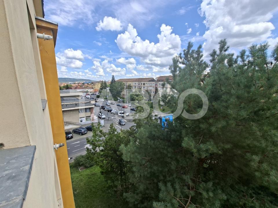 Apartment de vanzare 2 camere si balcon Cedonia Mihai Viteazul 