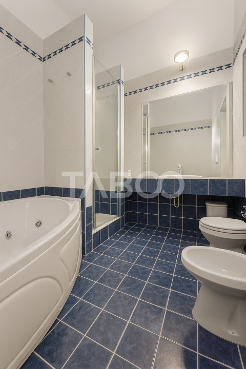 Bulevardul Victoriei 12 - apartament 3 camere de vanzare curte garaj