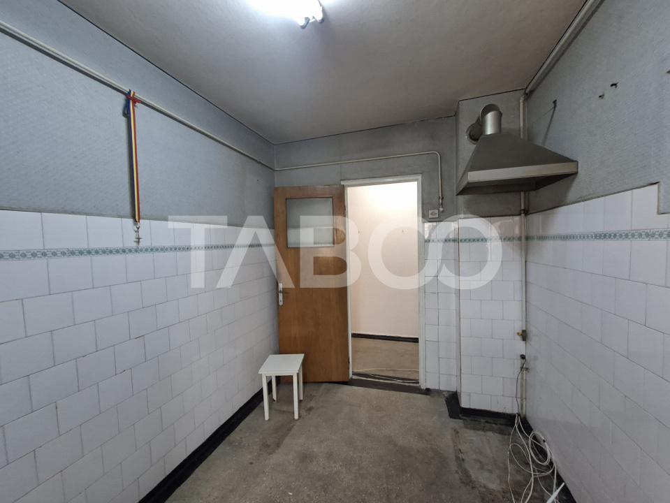 Cenusareasa apartamentelor - renovabil- balcon pivnita Mihai Viteazul