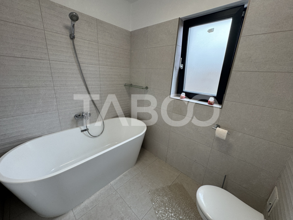 COMISION 0- Apartament 3 camere balcon etaj 1 loc parcare Arhitectilor