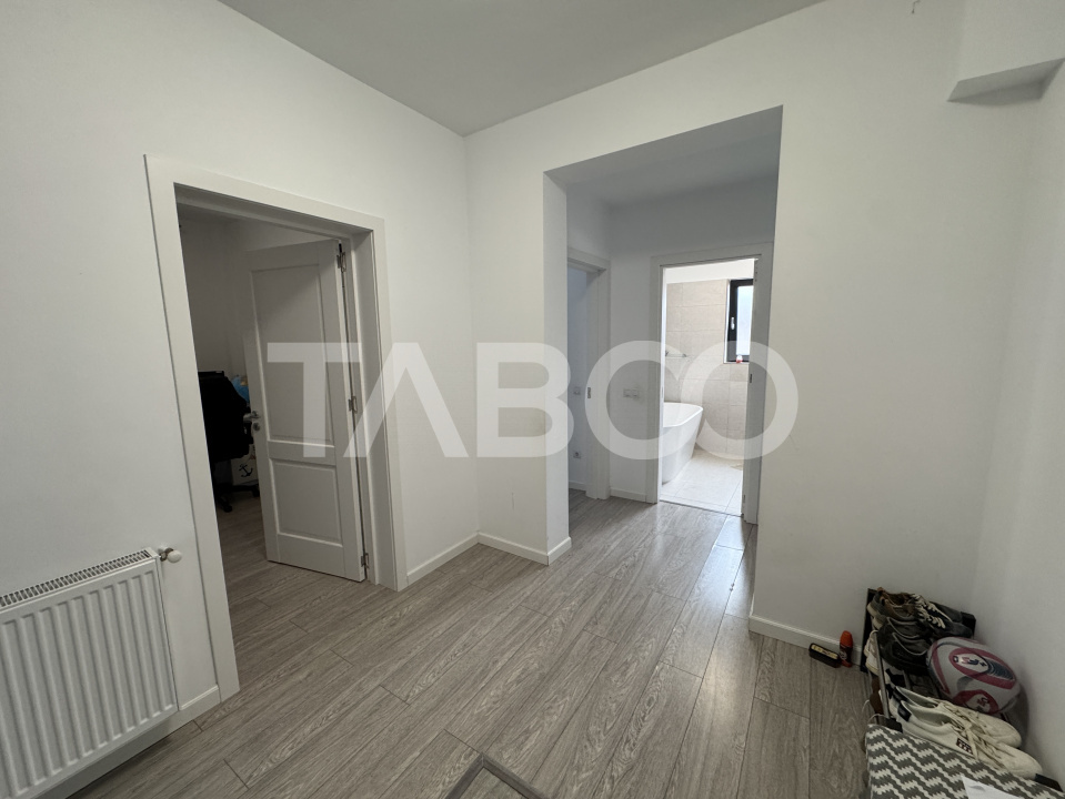 COMISION 0- Apartament 3 camere balcon etaj 1 loc parcare Arhitectilor