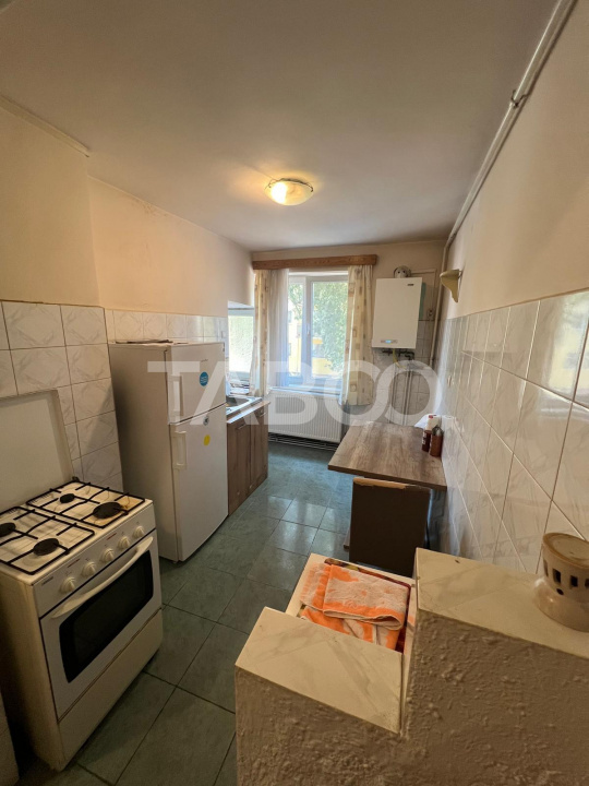 COMISION 0-Apartament 41 mpu etaj intermediar 1 zona Terezian