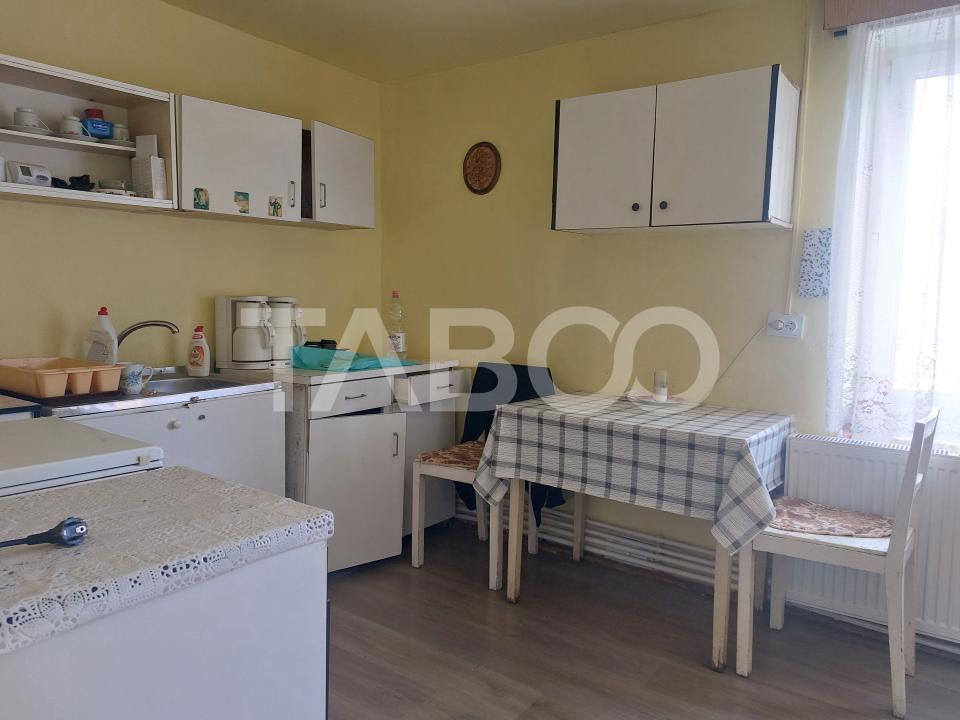COMISION 0% Apartament 88 mp 3 camere pivnita gradina central Cisnadie