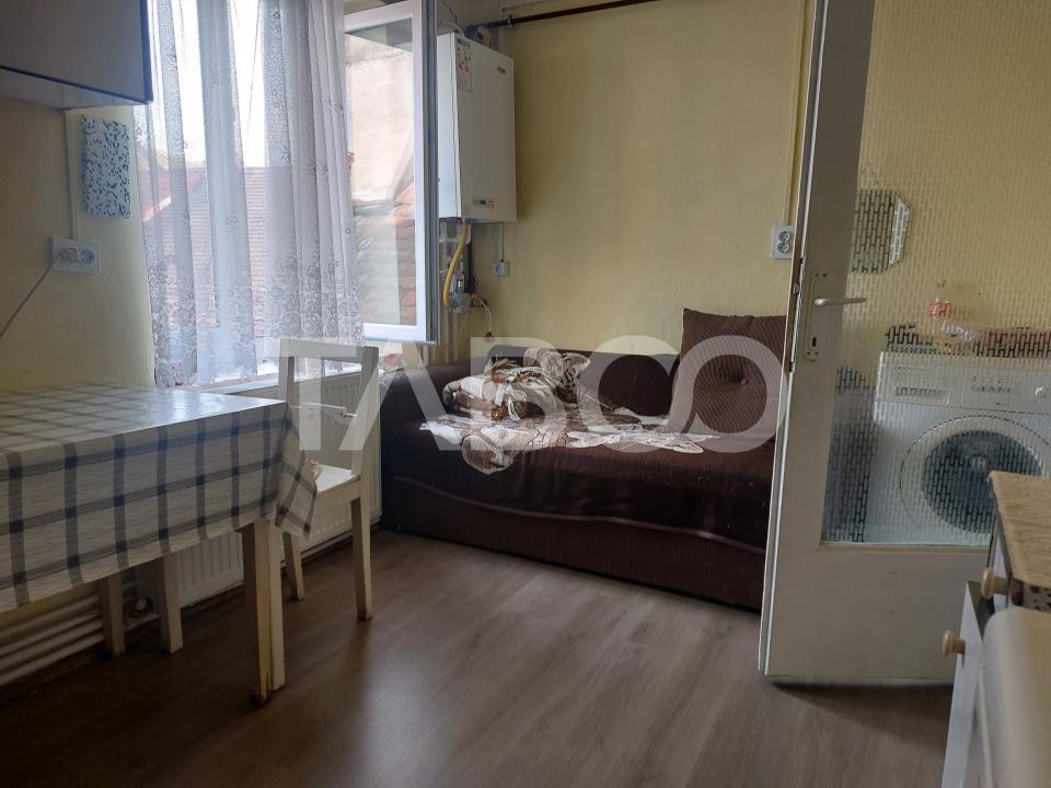 COMISION 0% Apartament 88 mp 3 camere pivnita gradina central Cisnadie