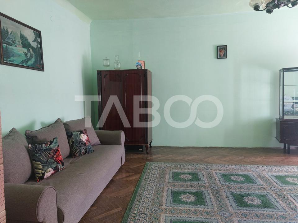COMISION 0% Apartament 88 mp 3 camere pivnita gradina central Cisnadie