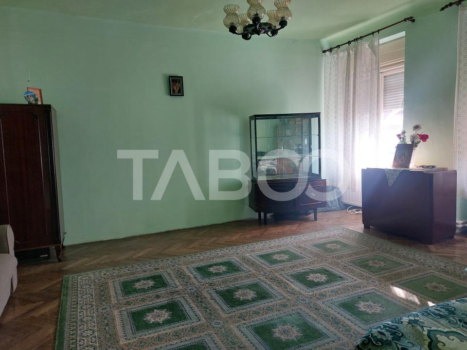 COMISION 0% Apartament 88 mp 3 camere pivnita gradina central Cisnadie