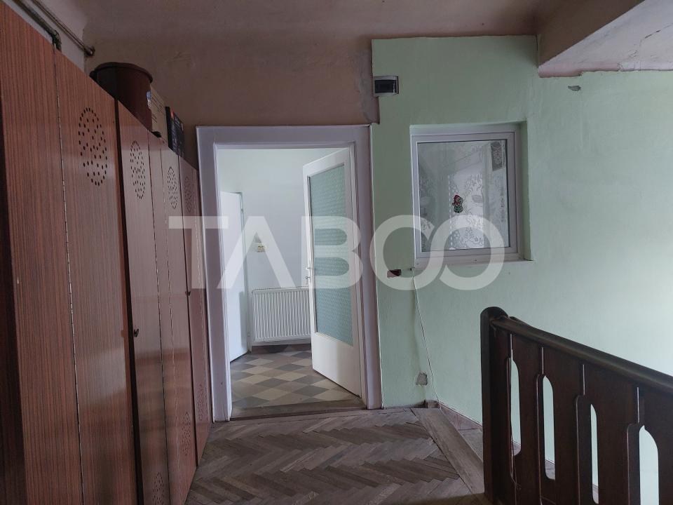 COMISION 0% Apartament 88 mp 3 camere pivnita gradina central Cisnadie