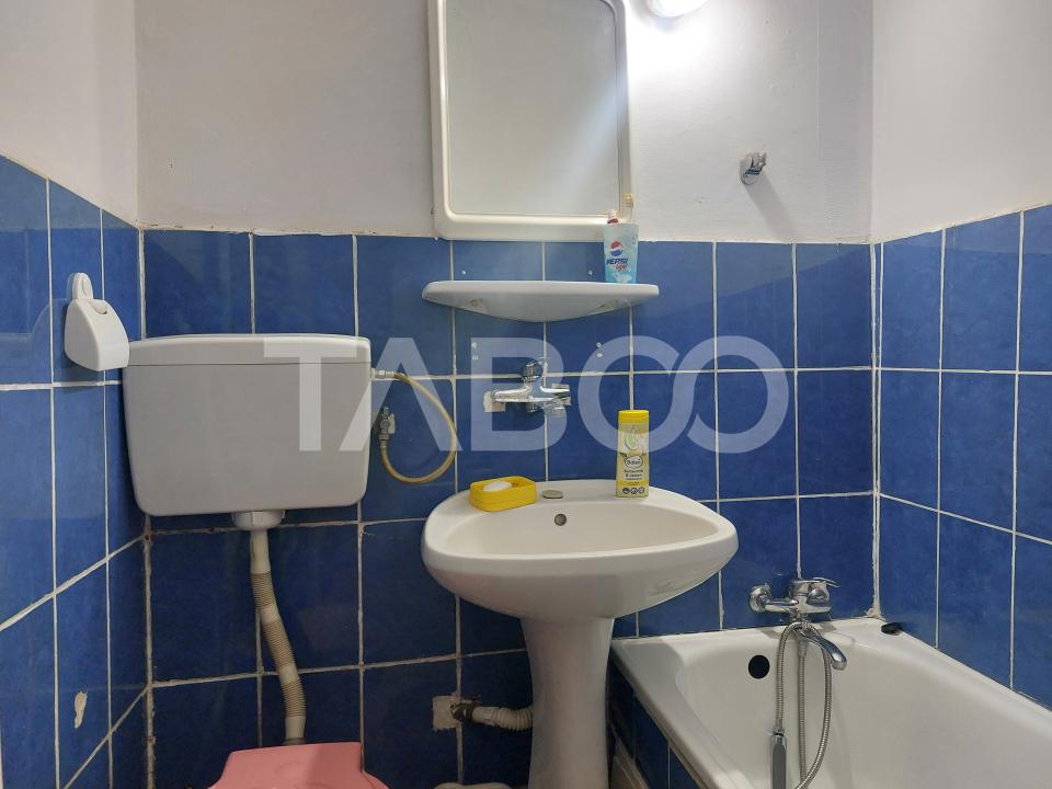 COMISION 0% Apartament 88 mp 3 camere pivnita gradina central Cisnadie