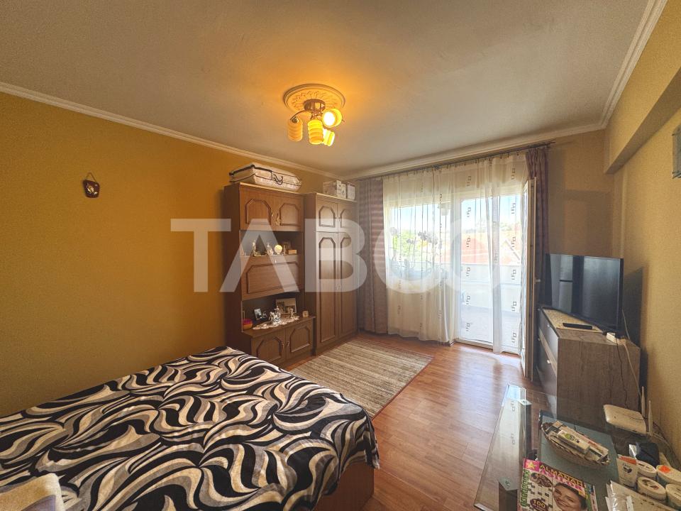 COMISION 0 - Apartament cu 4 camere 2 bai pivnta si balcon Cisnadie