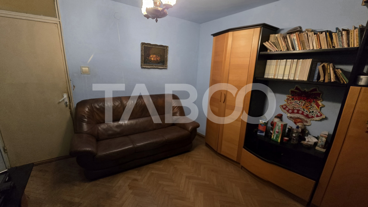 COMISION 0% - Apartament de vanzare 3 camere 2 balcoane zona Siretului