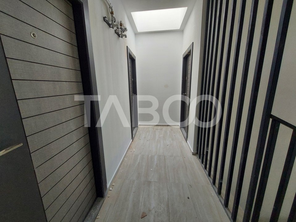 Comision 0-Apartament de vanzare 61 mpu 2 camere balcon orientare Sud