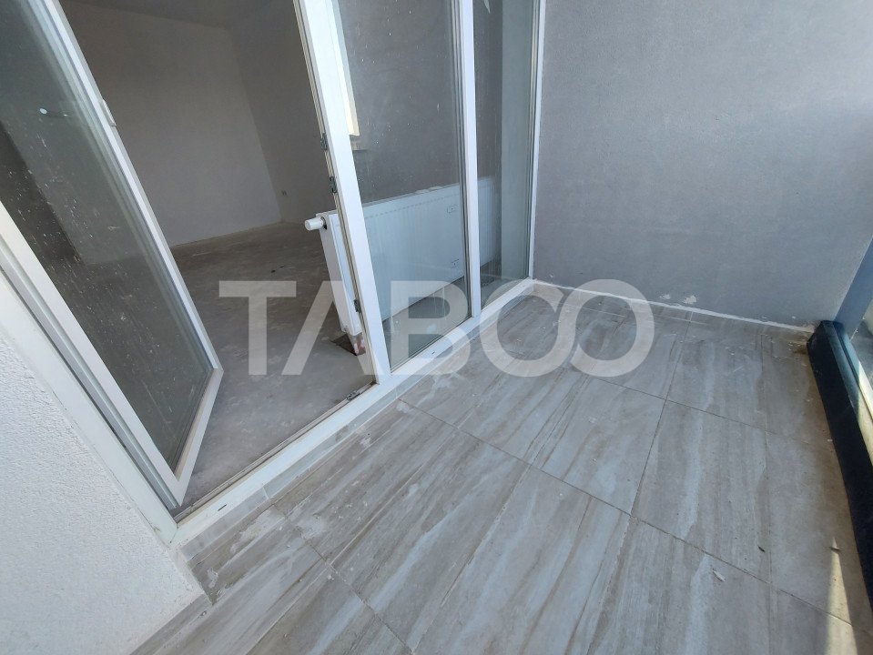 COMISION 0-Apartament de vanzare decomandat 2 camere 71 mpu balcon