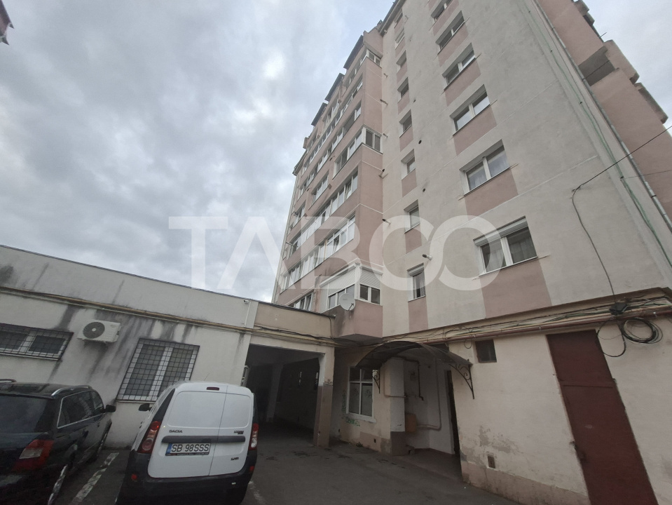 Comision 0% Apartament decomandat de vanzare 2 camere etaj intermediar