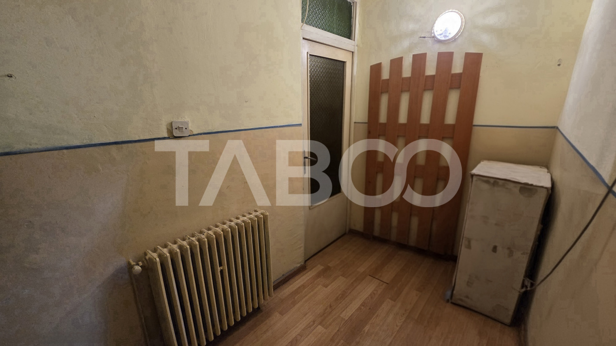 COMISION 0% - Apartament decomandat de vanzare cu 3 camere Siretului