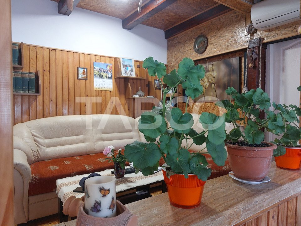 Comision 0 % Apartament la casa 138 mp 4 camere pivnita garaj Cisnadie