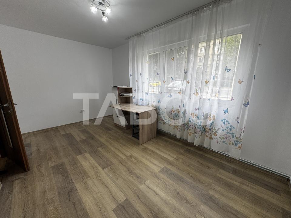 COMISION 0! Apartament renovat complet 3 camere balcon Rahovei Sibiu