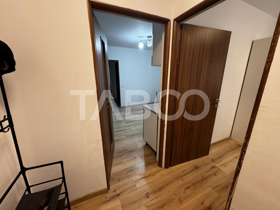 COMISION 0! Apartament renovat complet 3 camere balcon Rahovei Sibiu