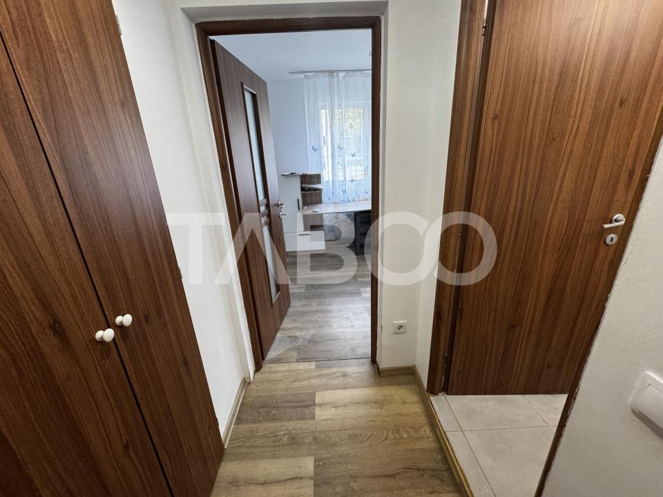 COMISION 0! Apartament renovat complet 3 camere balcon Rahovei Sibiu