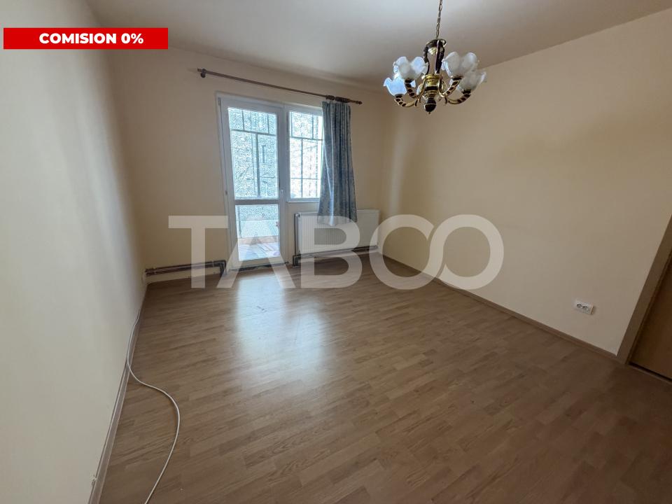 Comision 0% Apartament semidecomandat 3 camere etaj 1 zona Garii  in Fagaras - Garii