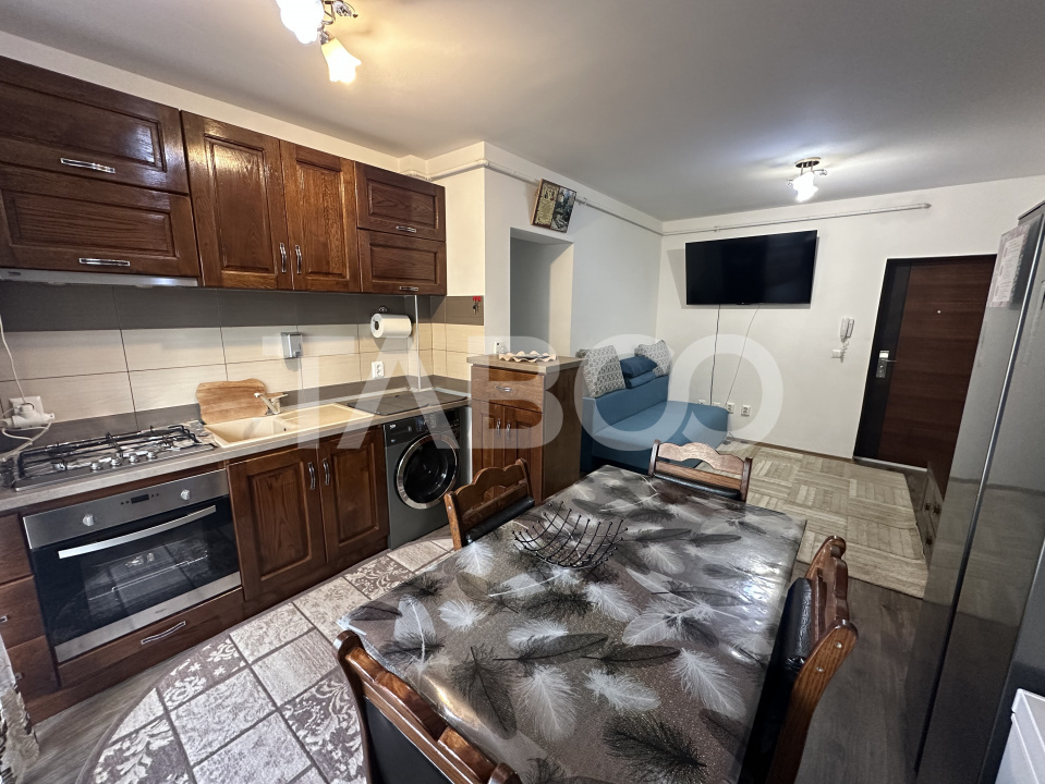 COMISION 0-EXCLUSIVITATE-Apartament 3 camere de vanzare etaj 1