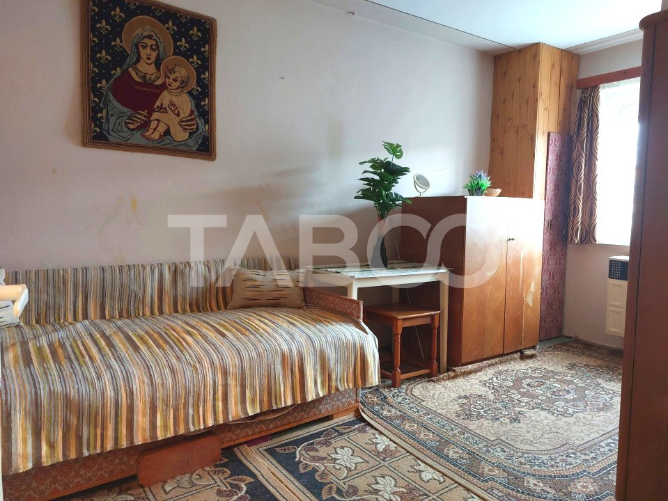 Comision 0% Garsoniera decomandata 25 mp etaj 3 Stejarului Cisnadie