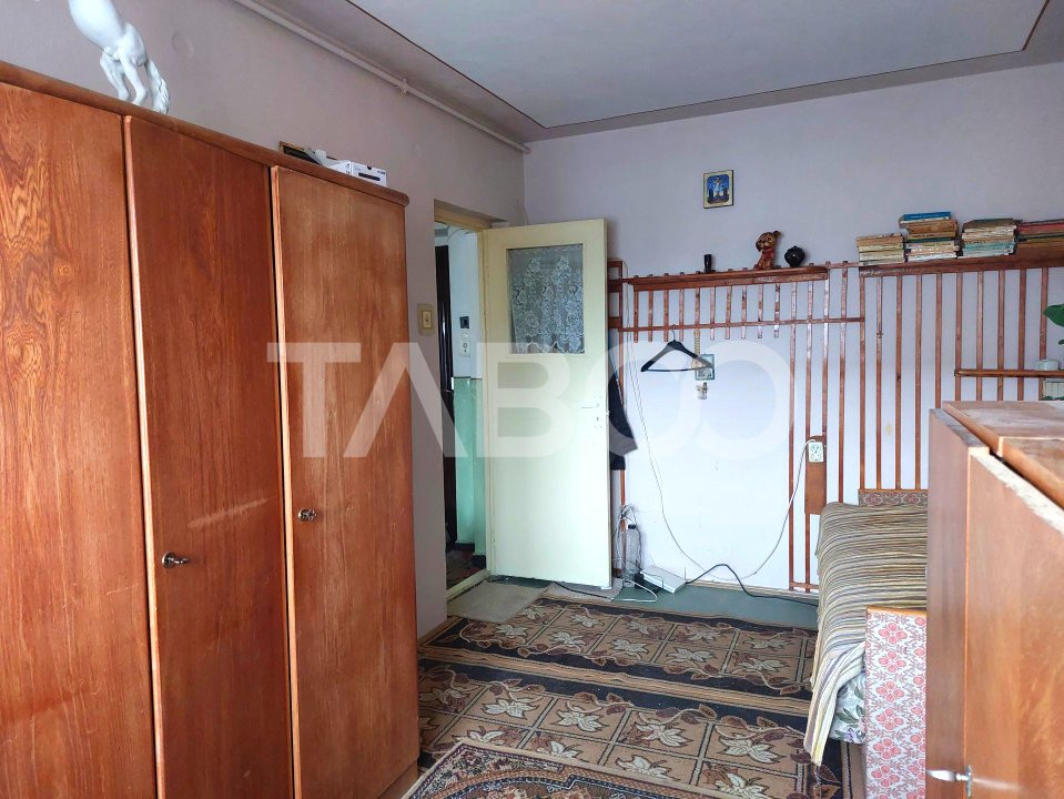 Comision 0% Garsoniera decomandata 25 mp etaj 3 Stejarului Cisnadie