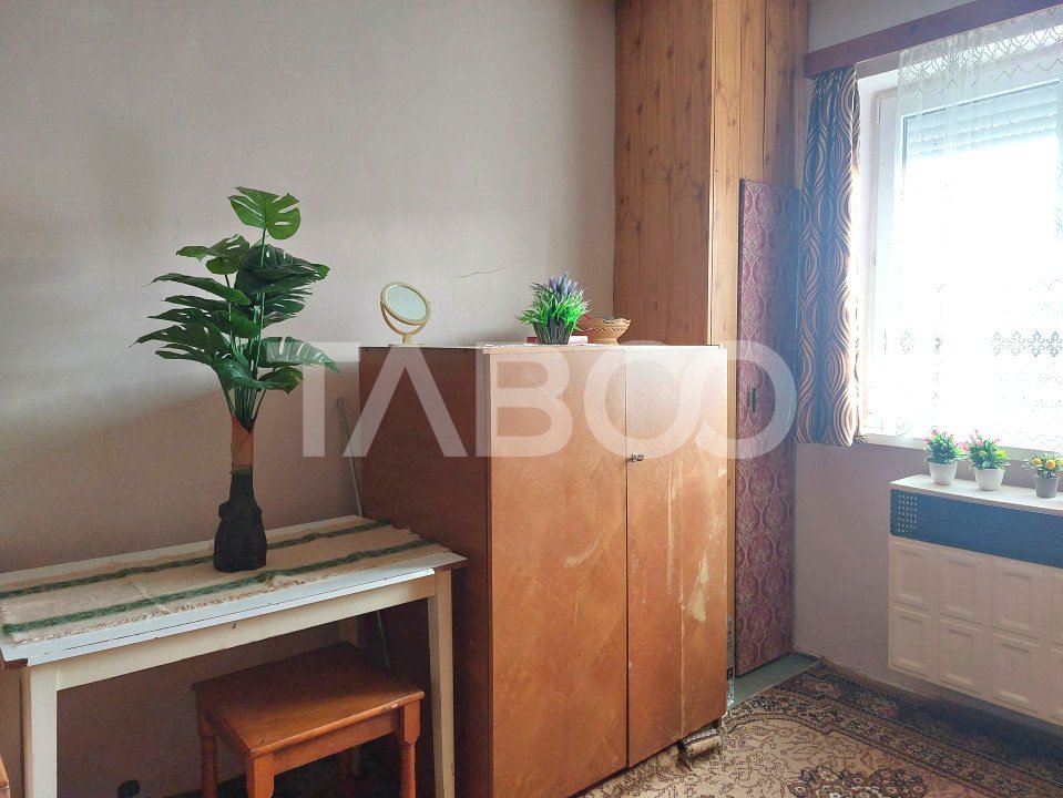Comision 0% Garsoniera decomandata 25 mp etaj 3 Stejarului Cisnadie
