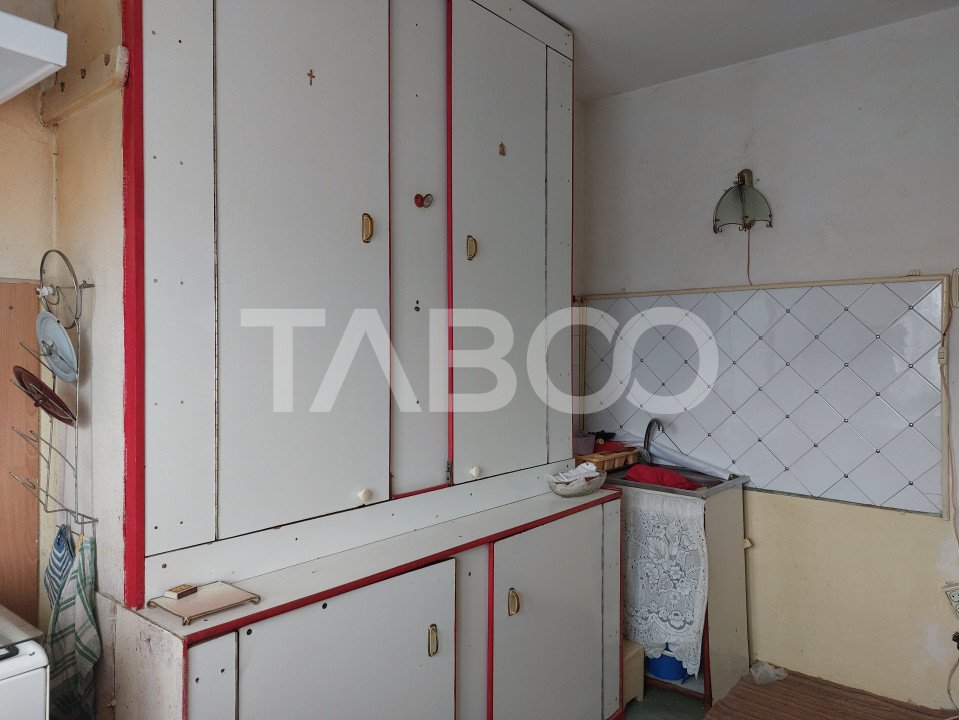 Comision 0% Garsoniera decomandata 25 mp etaj 3 Stejarului Cisnadie