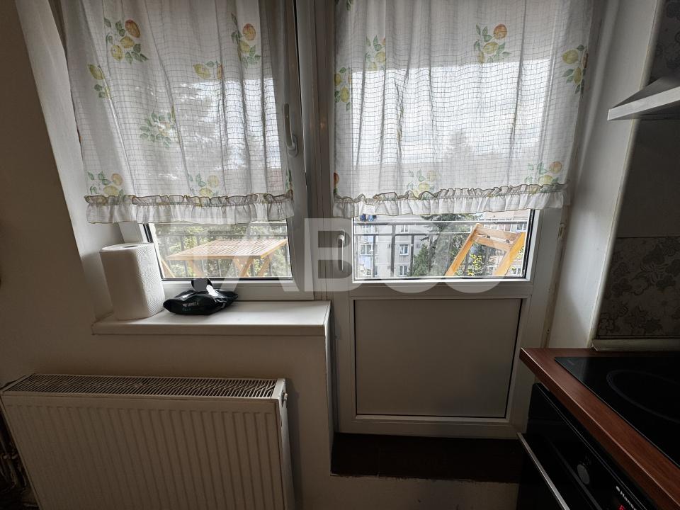 COMISON 0-Apartament decomandat 3 camere balcon Aleea Biruintei Sibiu