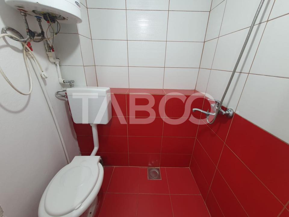 Comison 0%-Garsoniera de vanzare 30 mpu etajul 3 in zona  Parcului