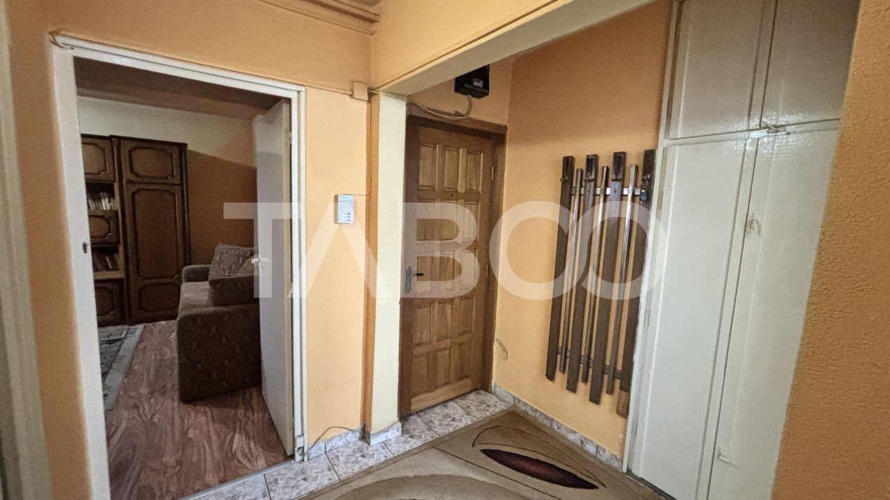 De inchiriat apartament cu 2 camere 55 mpu zona Terezian Sibiu