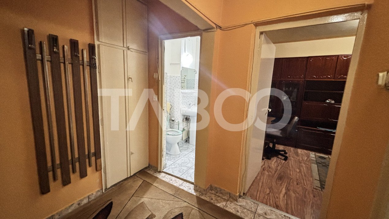 De inchiriat apartament cu 2 camere 55 mpu zona Terezian Sibiu