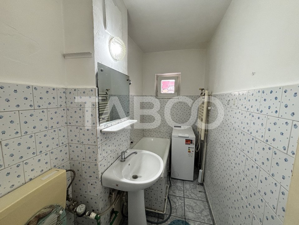 De inchiriat apartament cu 2 camere 55 mpu zona Terezian Sibiu