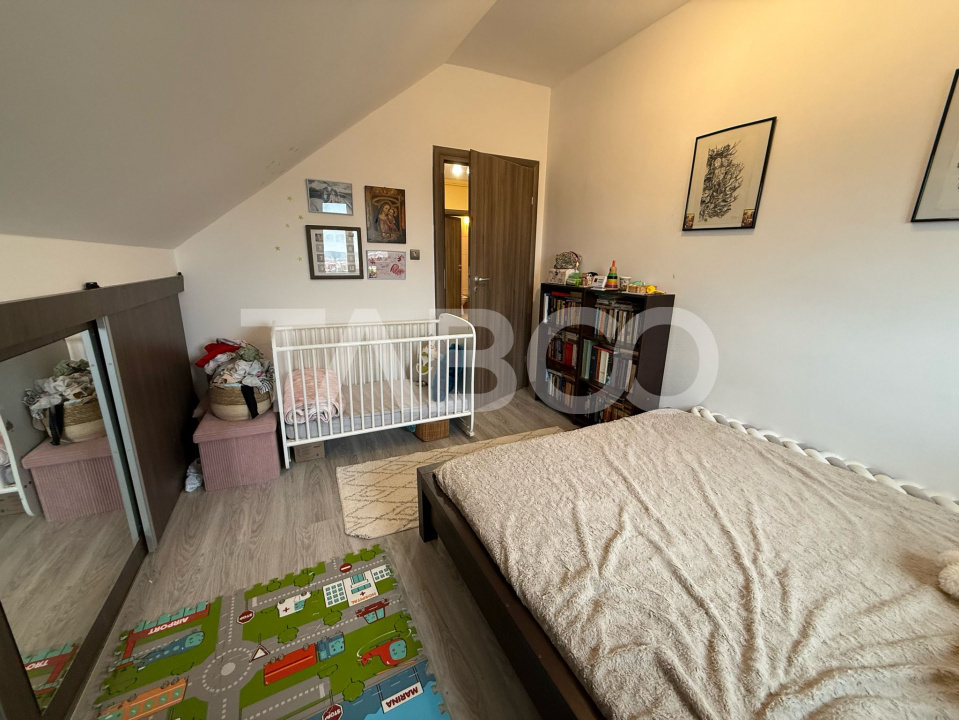 De vanzare mansarda 72 mpu 2 dormitoare zona de interes Tilisca