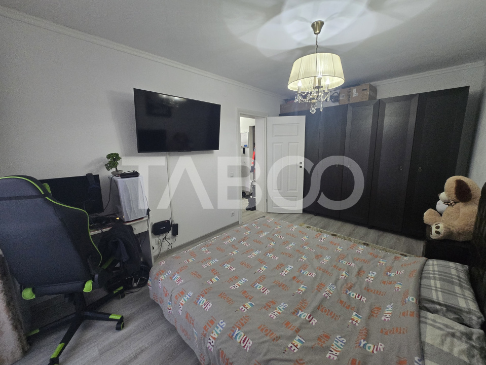 EXCLUSIVITATE Apartament 3 camere de vanzare curte 93mp Arhitectilor
