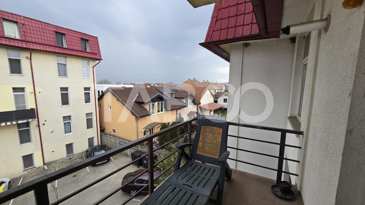 EXCLUSIVITATE - Apartament cu 4 camere de vanzare parcare Strada Noua