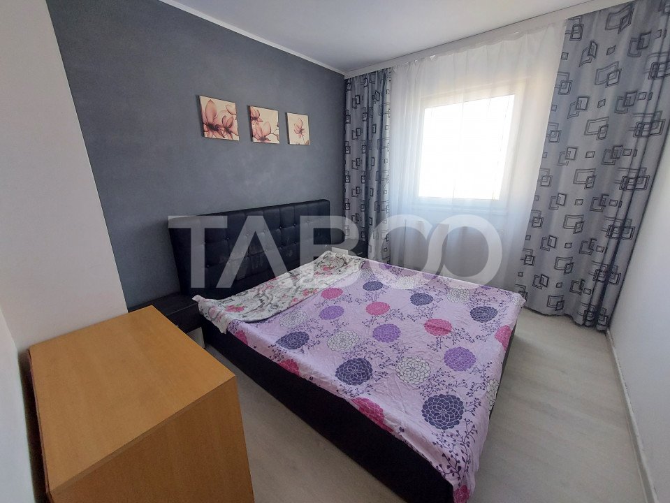 EXCLUSIVITATE - COMISION 0!  Apartament 3 camere balcon si pivnita